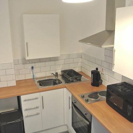 Approved Serviced Apartments Gorse Hill Manchester Zewnętrze zdjęcie